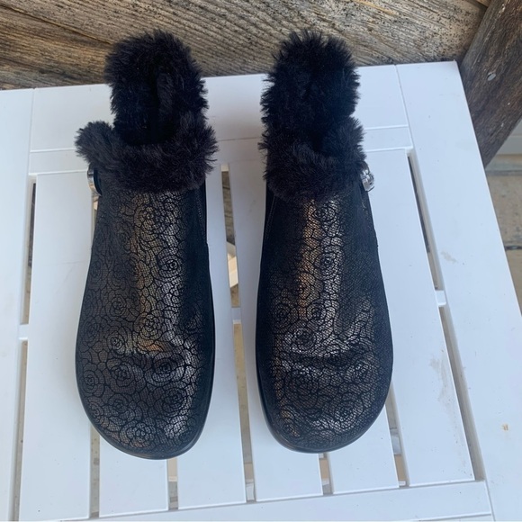 ALEGRIA Meri 553 Black Roses Faux Fur Lined Boots Size EU 36/US 6/6.5 - Picture 2 of 9